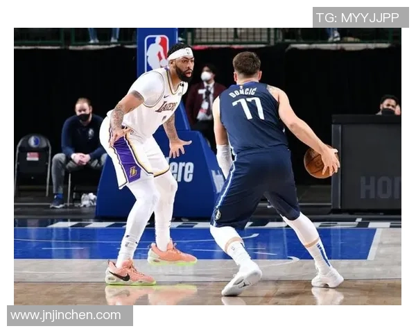 湖人队交易流言不断！球迷担心未来变动